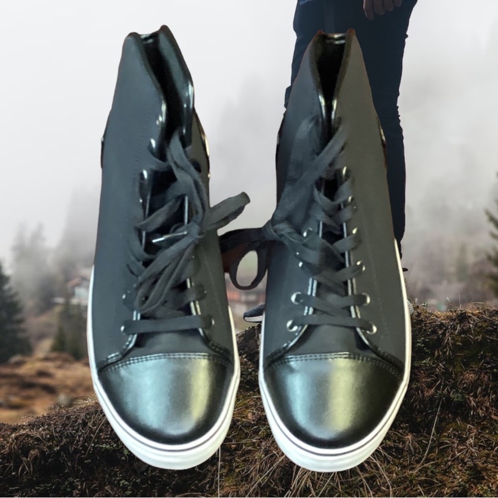 BANANA REPUBLIC - MENS HIGH TOP Sneaker Shoes